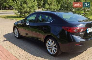 Седан Mazda 3 2016 в 