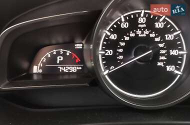 Седан Mazda 3 2016 в 