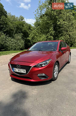 Седан Mazda 3 2016 в Львове