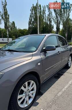Хэтчбек Mazda 3 2006 в 