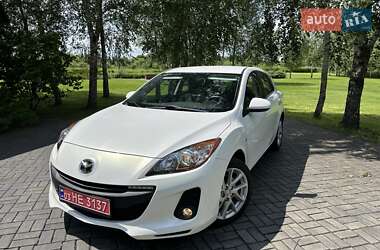Хэтчбек Mazda 3 2011 в Луцке