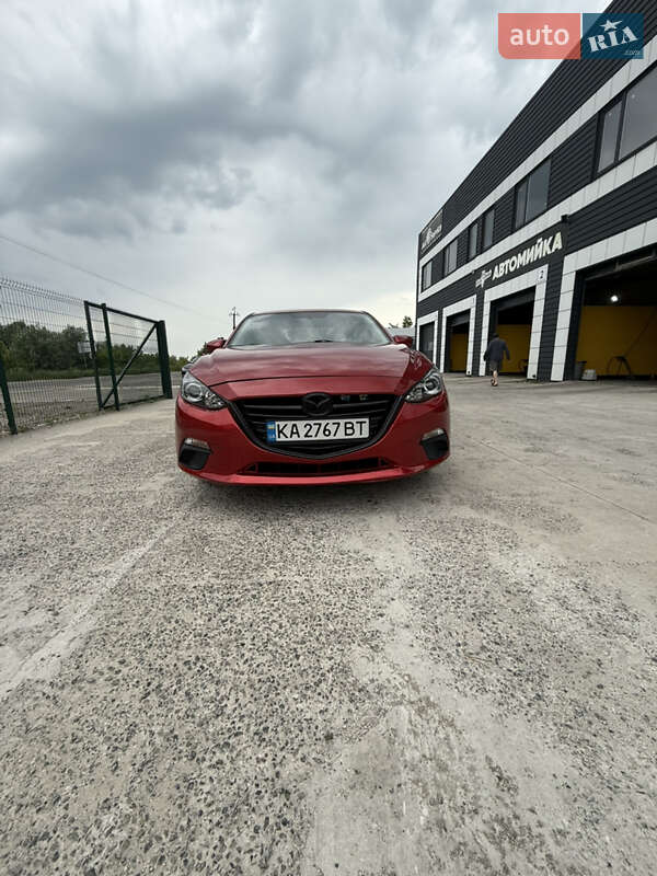 Mazda 3 2016