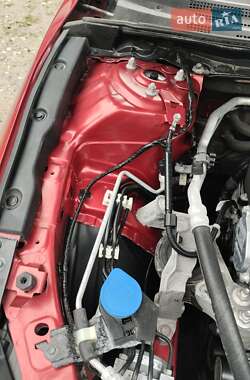Хэтчбек Mazda 3 2016 в 