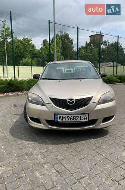 Хэтчбек Mazda 3 2005 в Коростышеве