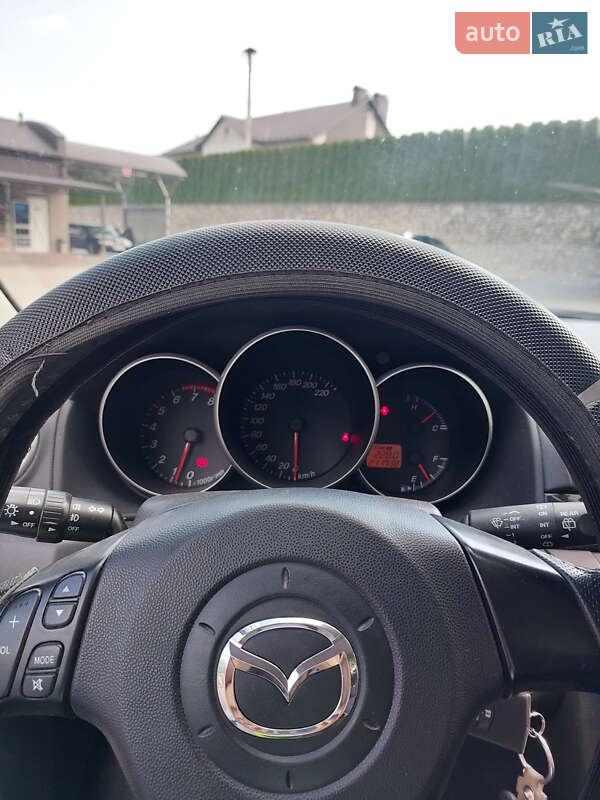 Хэтчбек Mazda 3 2006 в Тернополе