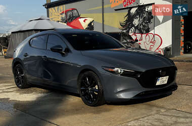 MAZDA 3 2021