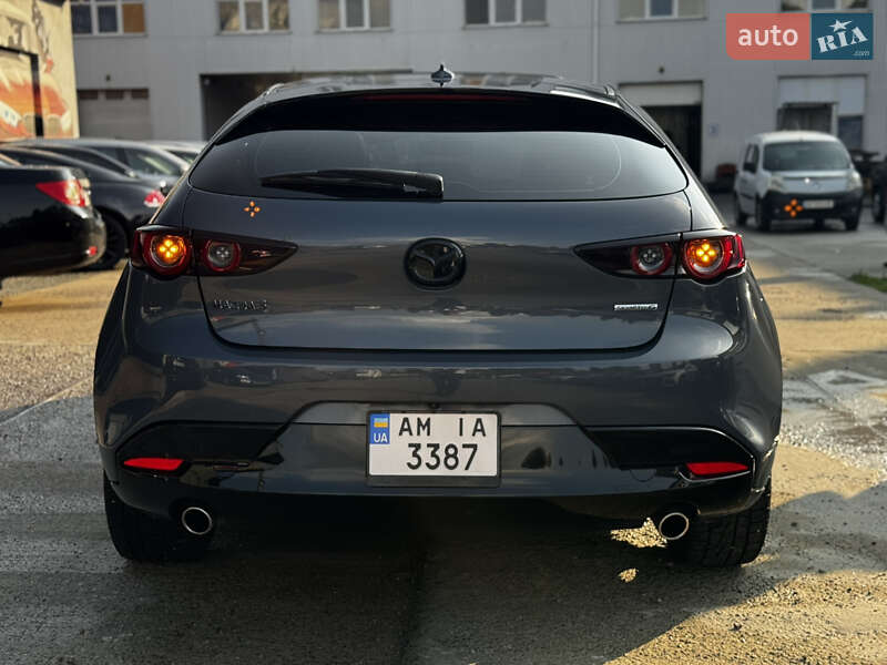 Хетчбек Mazda 3 2021 в Житомирі
