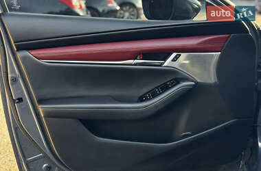Хетчбек Mazda 3 2021 в Житомирі