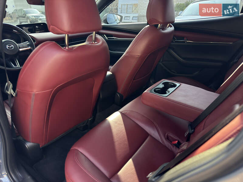 Хетчбек Mazda 3 2021 в Житомирі