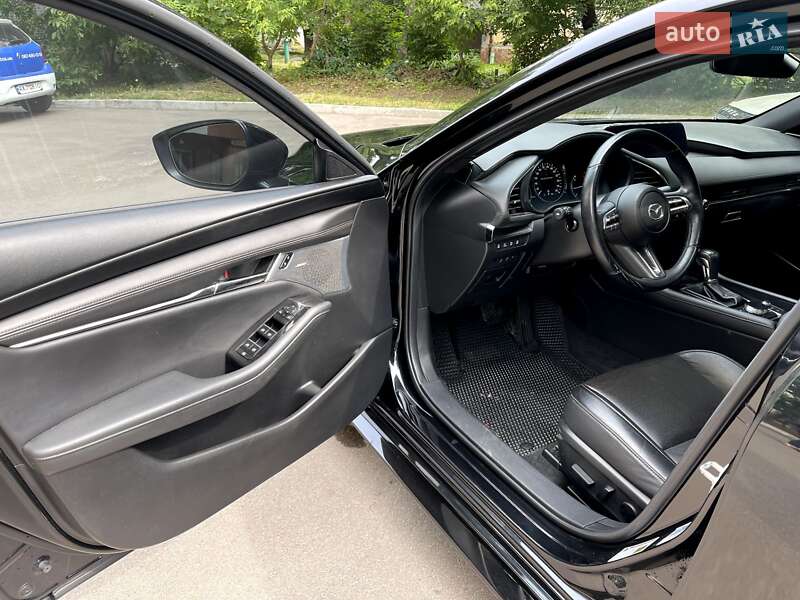 Хетчбек Mazda 3 2021 в Харкові