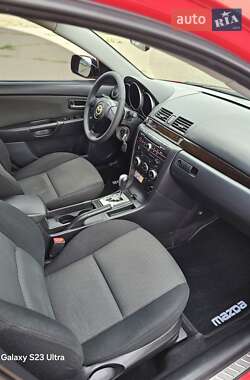 Седан Mazda 3 2007 в 