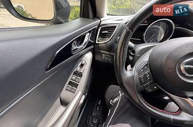 Седан Mazda 3 2015 в Софіївській Борщагівці