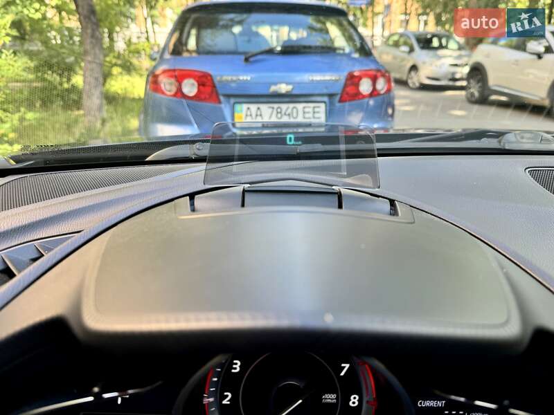 Седан Mazda 3 2015 в Софіївській Борщагівці
