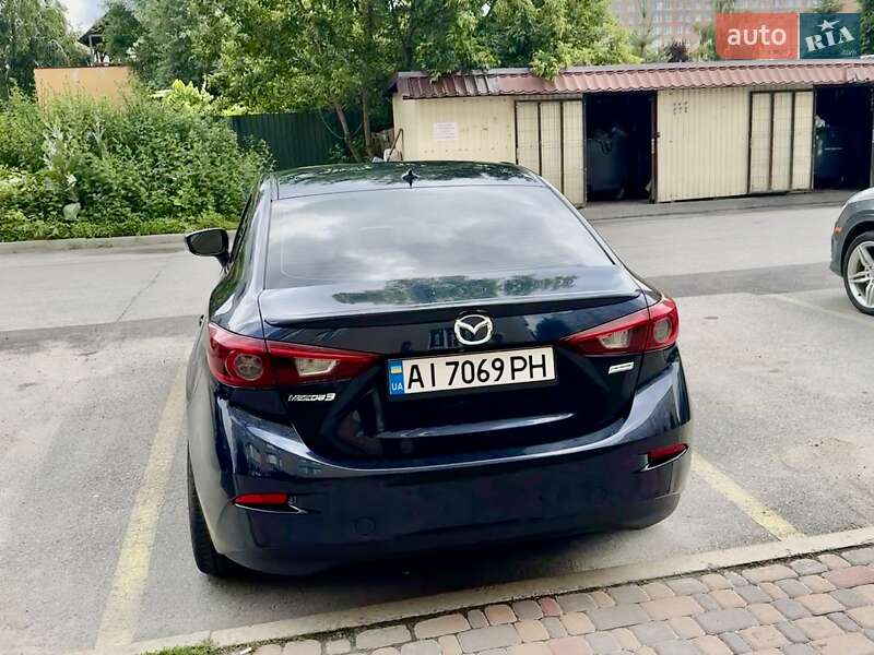 Седан Mazda 3 2015 в Киеве фото 5 Седан Mazda 3 2015 в Киеве