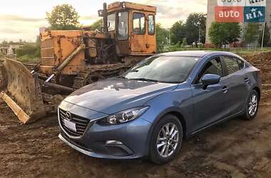 Седан Mazda 3 2014 в Львове