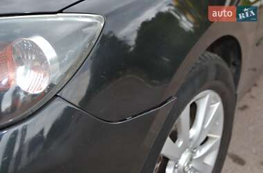 Хэтчбек Mazda 3 2006 в 