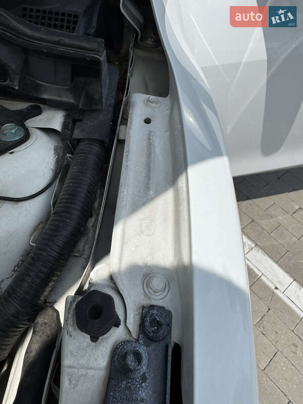 Седан Mazda 3 2011 в Одесі