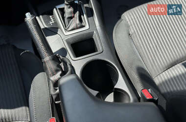 Седан Mazda 3 2013 в 