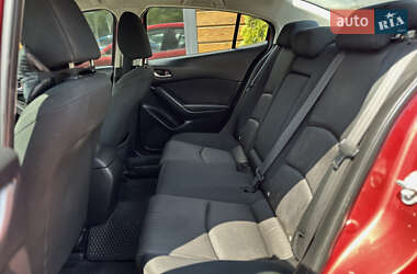 Седан Mazda 3 2013 в 