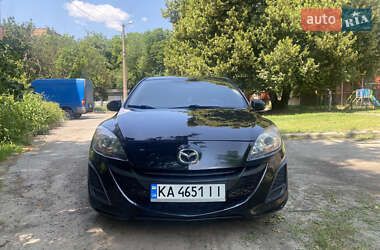 Седан Mazda 3 2010 в 