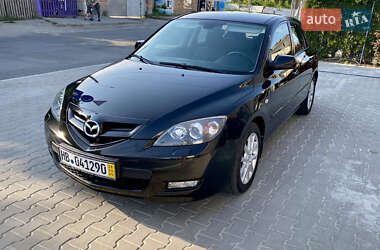 Хэтчбек Mazda 3 2008 в Виннице