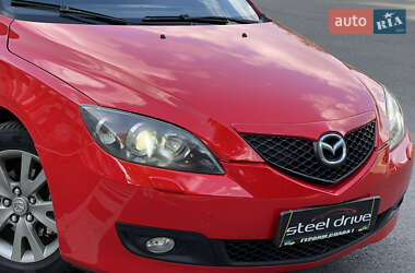 Хэтчбек Mazda 3 2007 в 
