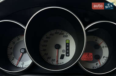Хэтчбек Mazda 3 2007 в 