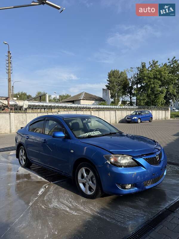 Седан Mazda 3 2006 в 