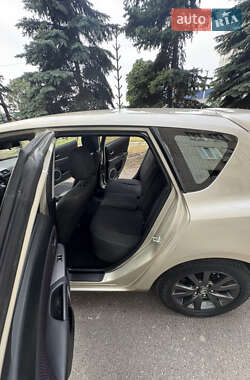 Хэтчбек Mazda 3 2008 в 