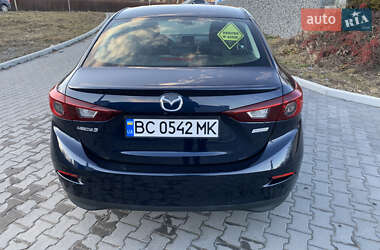 Седан Mazda 3 2014 в 