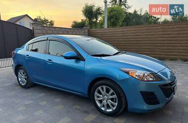 Седан Mazda 3 2011 в 