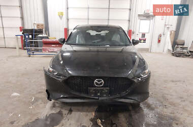 Хэтчбек Mazda 3 2021 в Киеве