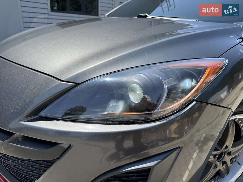 Хэтчбек Mazda 3 2010 в Виннице