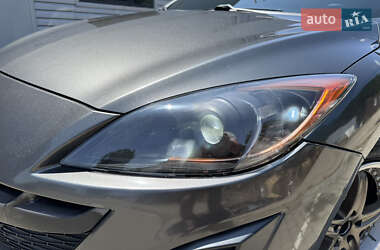 Хэтчбек Mazda 3 2010 в 