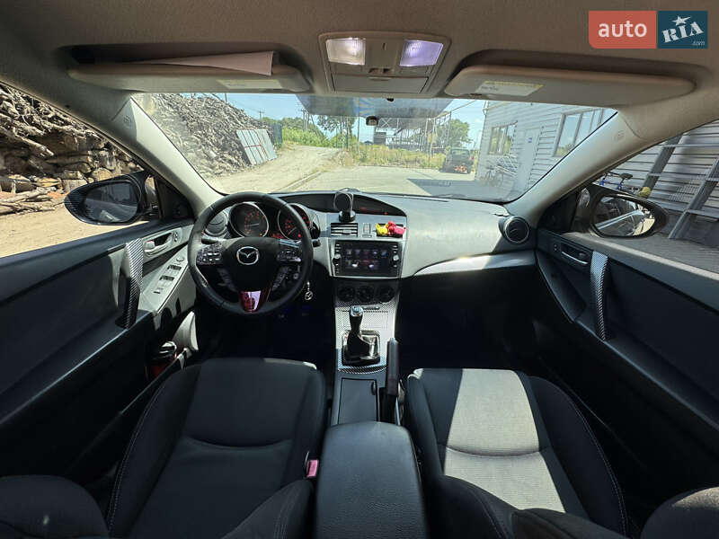 Хэтчбек Mazda 3 2010 в Виннице
