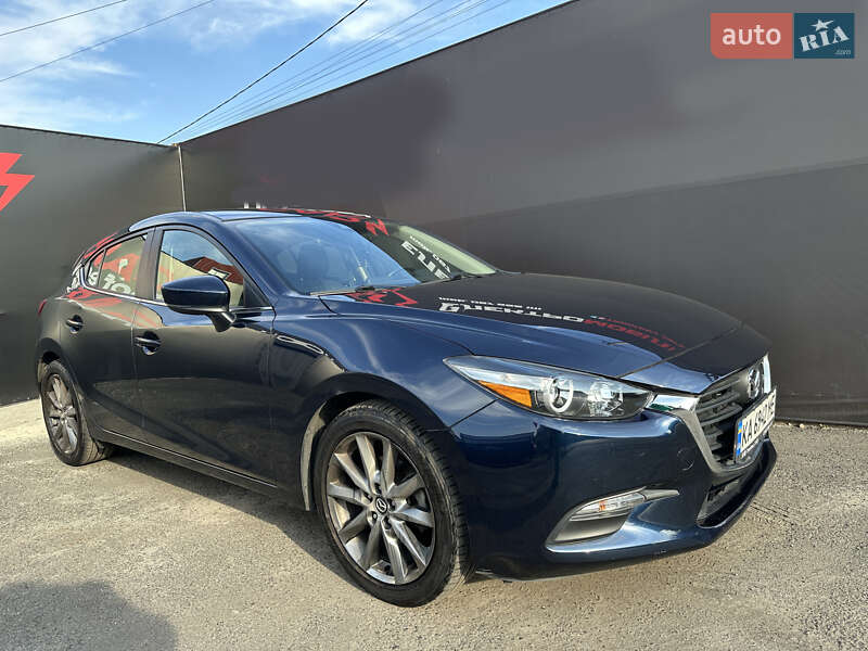 Хэтчбек Mazda 3 2018 в 