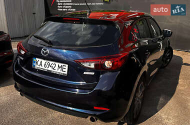 Хэтчбек Mazda 3 2018 в 