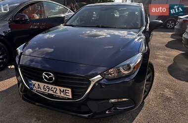 Хэтчбек Mazda 3 2018 в 
