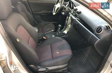 Хэтчбек Mazda 3 2006 в 
