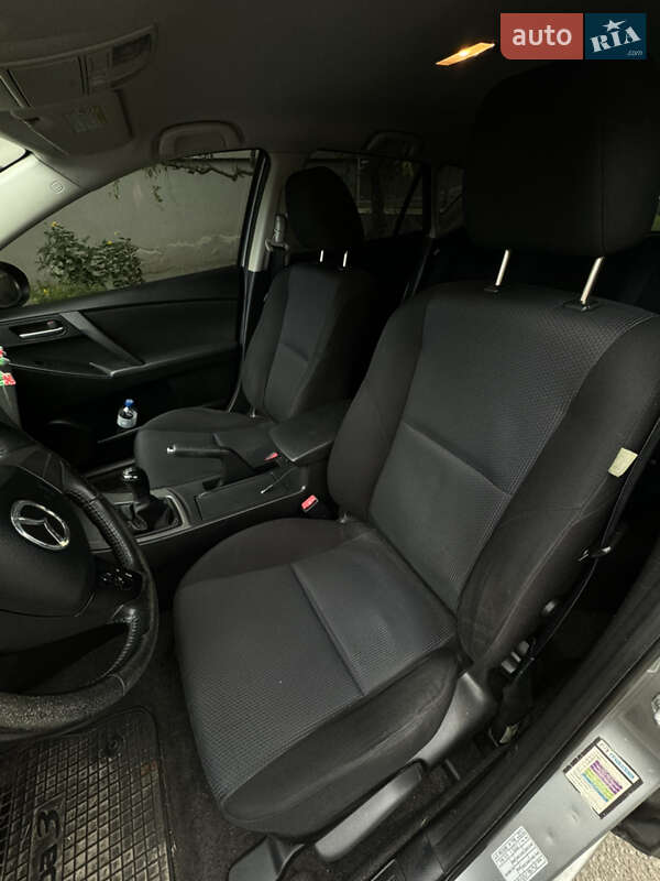 Хэтчбек Mazda 3 2010 в Харькове