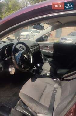 Седан Mazda 3 2006 в 