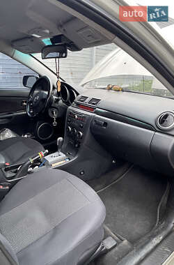 Седан Mazda 3 2007 в 