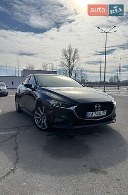 Седан Mazda 3 2022 в Киеве