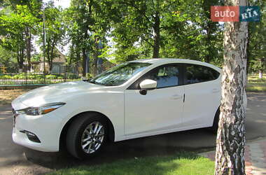 Седан Mazda 3 2017 в Одессе