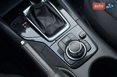 Седан Mazda 3 2013 в 