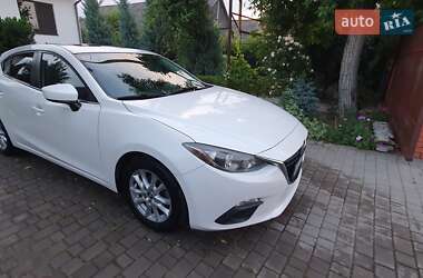 Хэтчбек Mazda 3 2013 в 