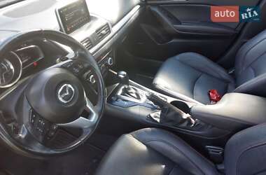 Седан Mazda 3 2014 в 