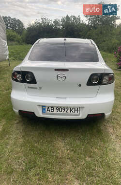 Седан Mazda 3 2007 в 