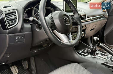 Хэтчбек Mazda 3 2014 в 