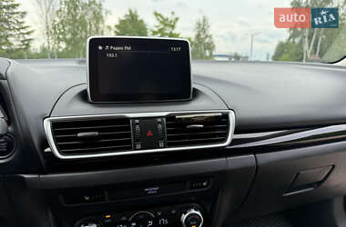 Хэтчбек Mazda 3 2014 в 